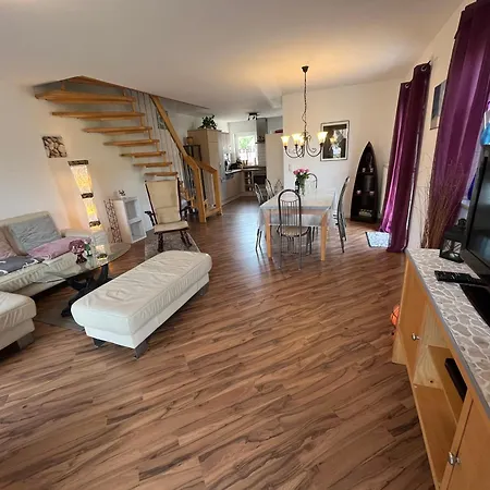 Haus 146 Kiefernweg 8